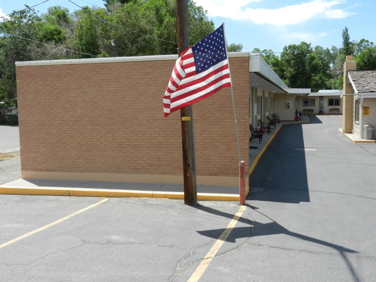 Paintbrush Motel Riverton Exterior foto
